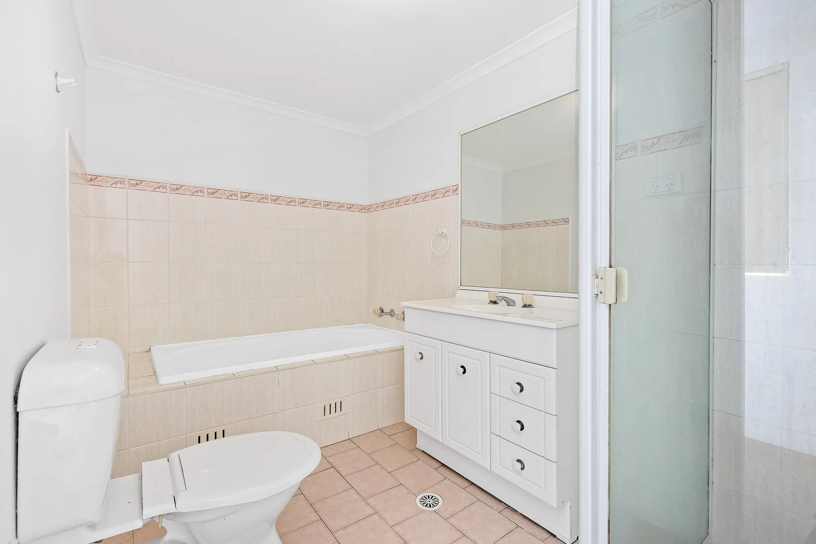 Additional image 5 of 22/23-27 Engadine Avenue, Engadine NSW 2233
