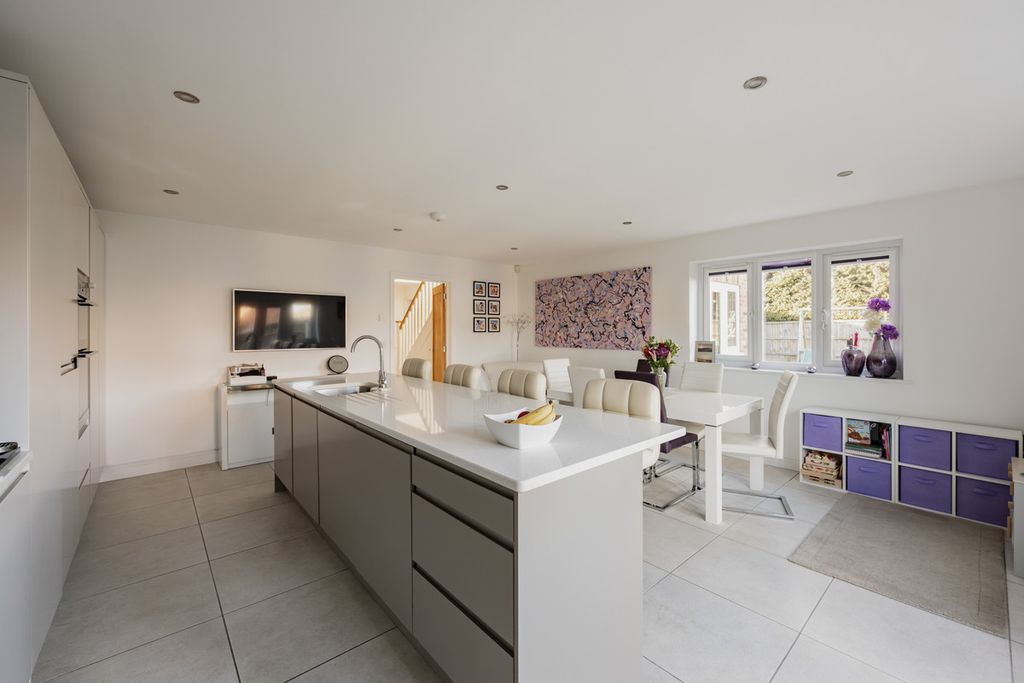 Additional image 7 of 4 bed detached house for saleKenan Drive, Attleborough NR17