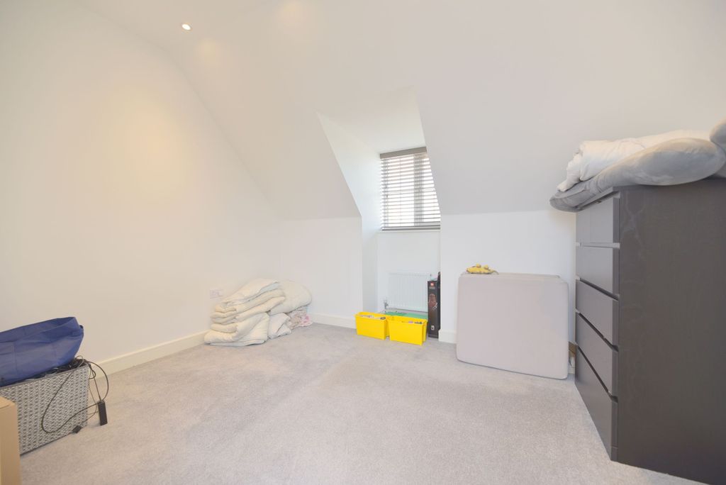 Additional image 22 of 5 bed detached house for saleBellflower Gardens, Biggleswade SG18