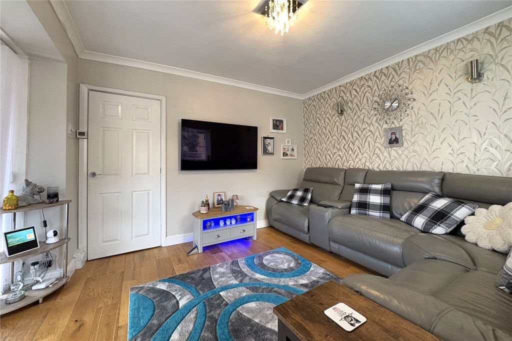 Additional image 8 of 2 bed end terrace house for saleNewport Road, Aldershot, Hampshire GU12