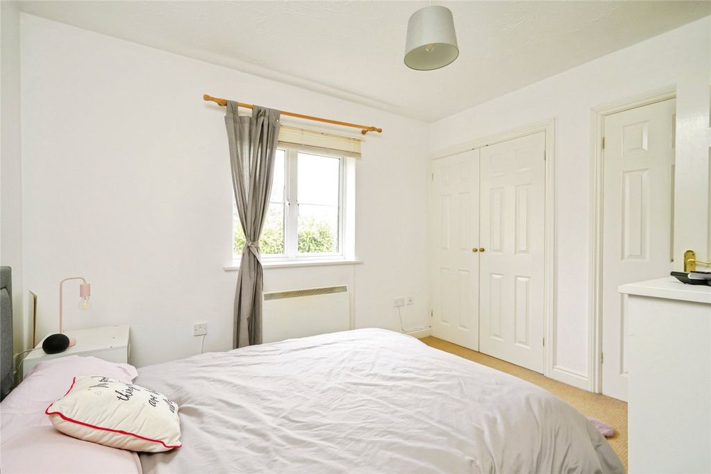 Additional image 10 of 2 bed flat for saleCorncrake Way, Bicester, Oxfordshire OX26