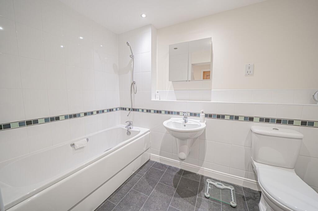 Additional image 14 of Station Road, Dorridge, B93