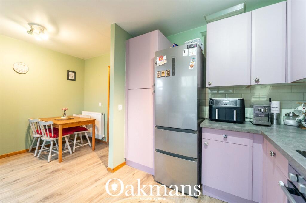 Margaret Llewelyn Davies Close, Redditch, Worcestershire, B98 photo 5