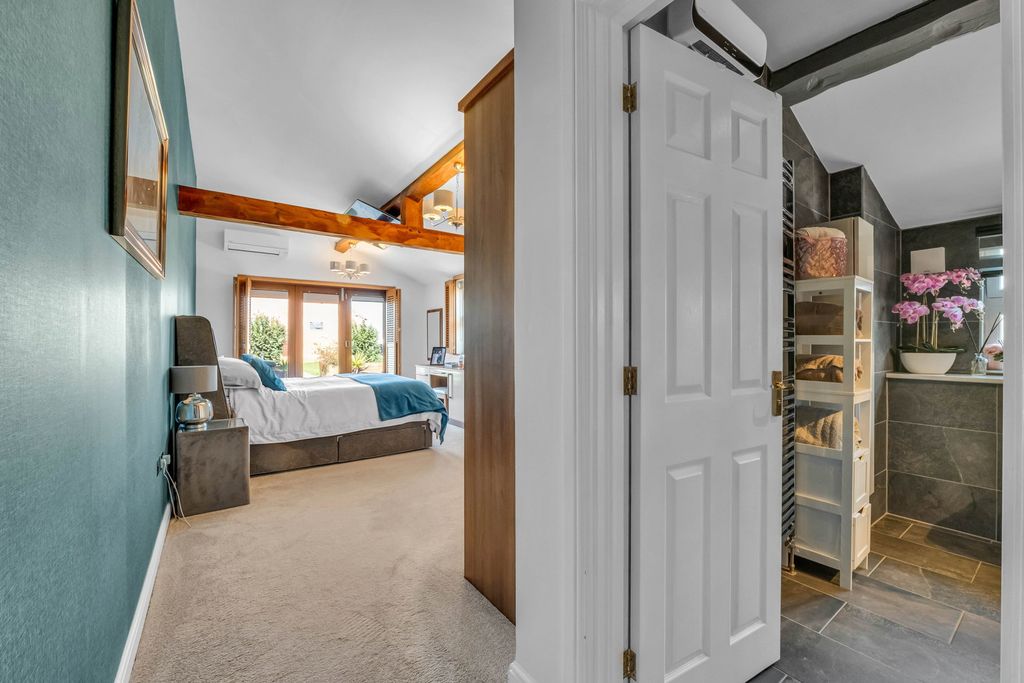 Additional image 22 of 4 bed barn conversion for saleHome Farm Courtyard, Castle Donington, Derby DE74