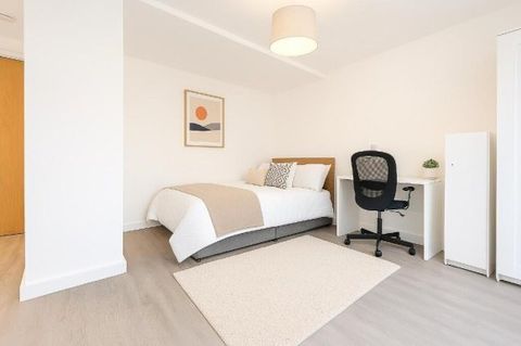 13 Fargate, Sheffield, South Yorkshire S1, Studio to rent