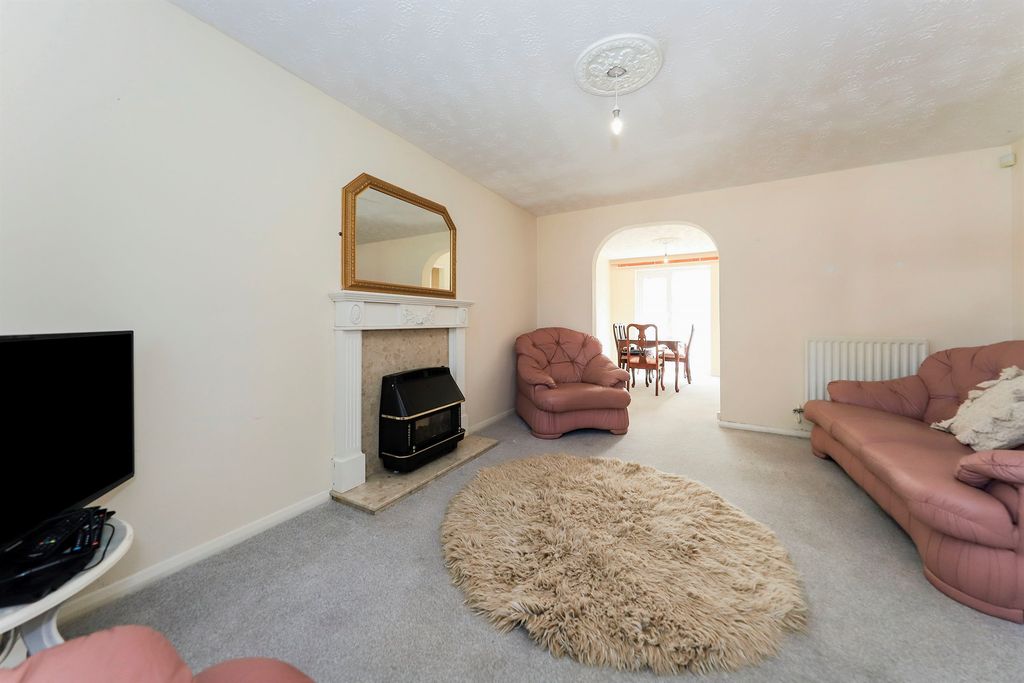 Additional image 3 of 3 bed detached house for saleConstantine Way, Bilston WV14