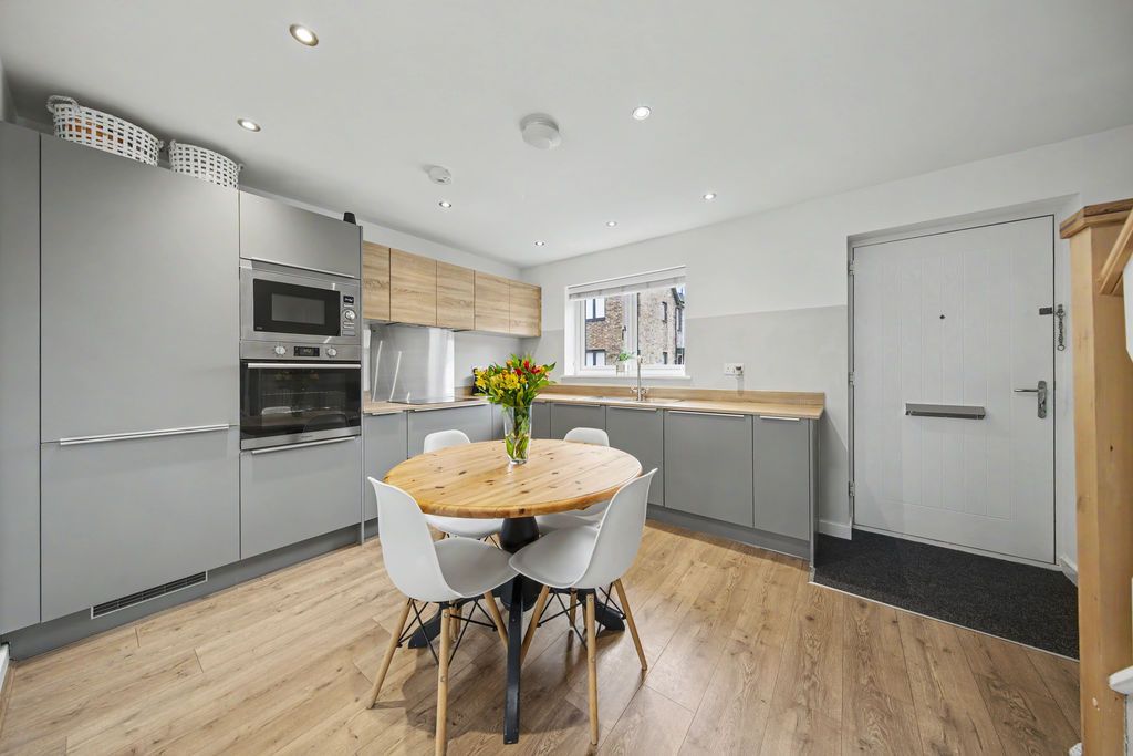 Additional image 4 of 3 bed terraced house for saleSawmill Mews, Tapton, Chesterfield S41