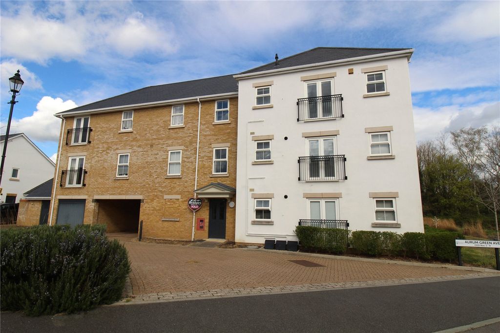 2 bed flat for saleAurum Green Avenue, Chineham, Basingstoke RG24