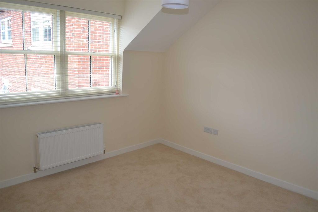 Additional image 4 of 2 bed flat for saleJaeger Close, Belper DE56