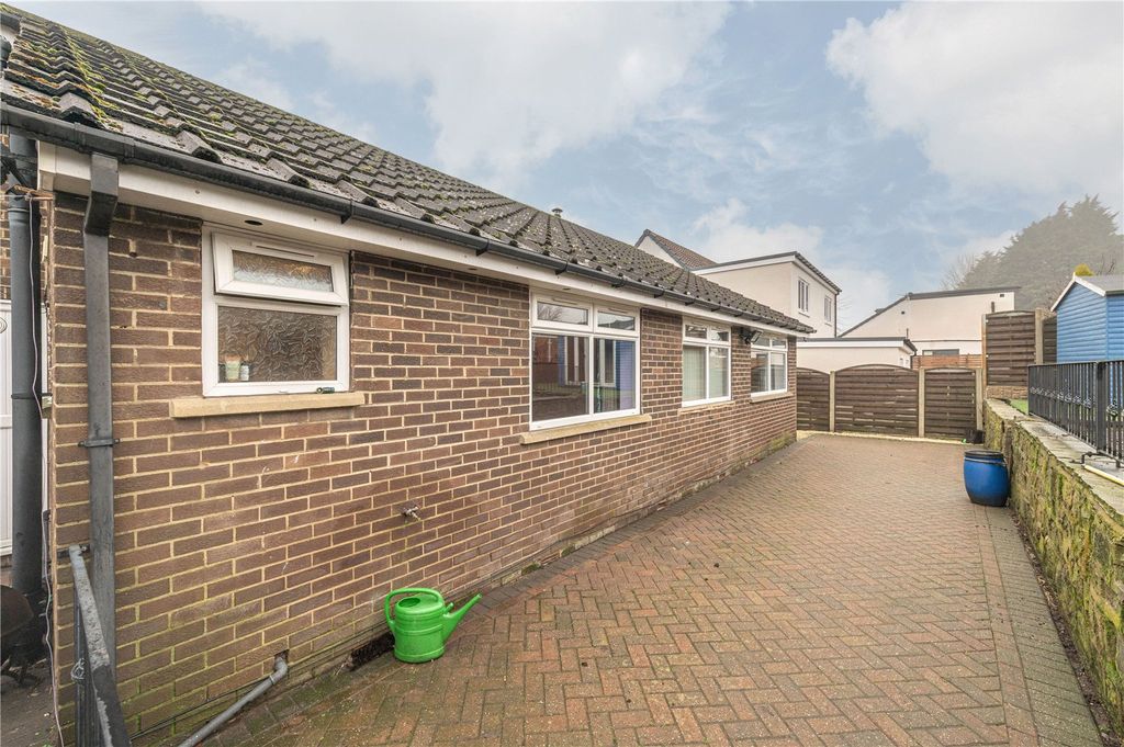 Additional image 8 of 3 bed bungalow for saleWhite Lee Road, Batley, West Yorkshire WF17