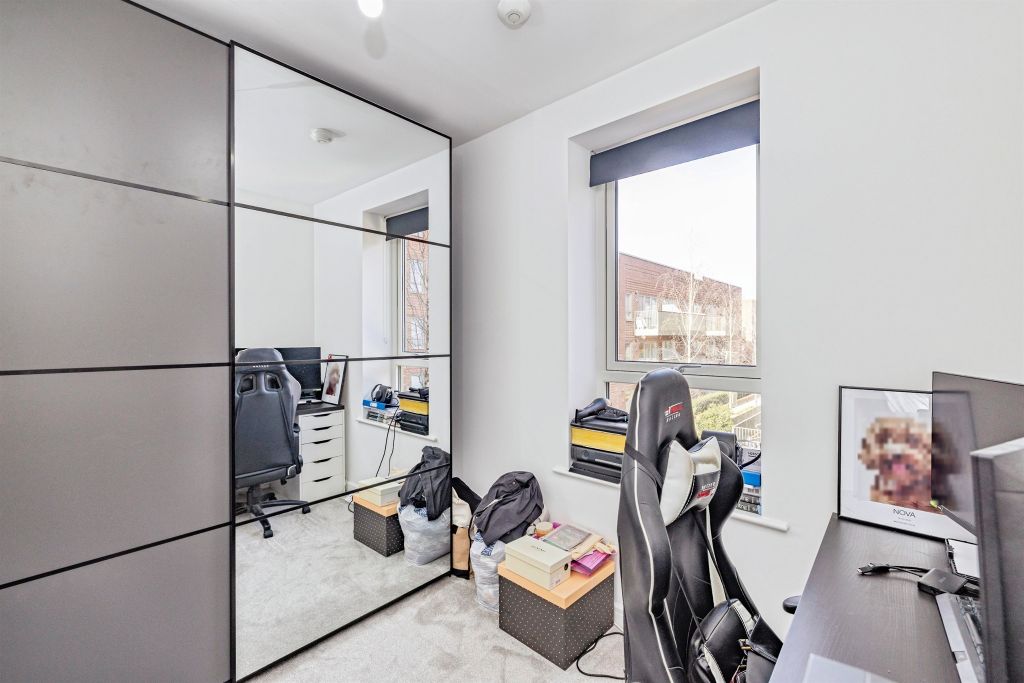 Additional image 10 of 2 bed flat for saleOxhey Drive, Watford WD19