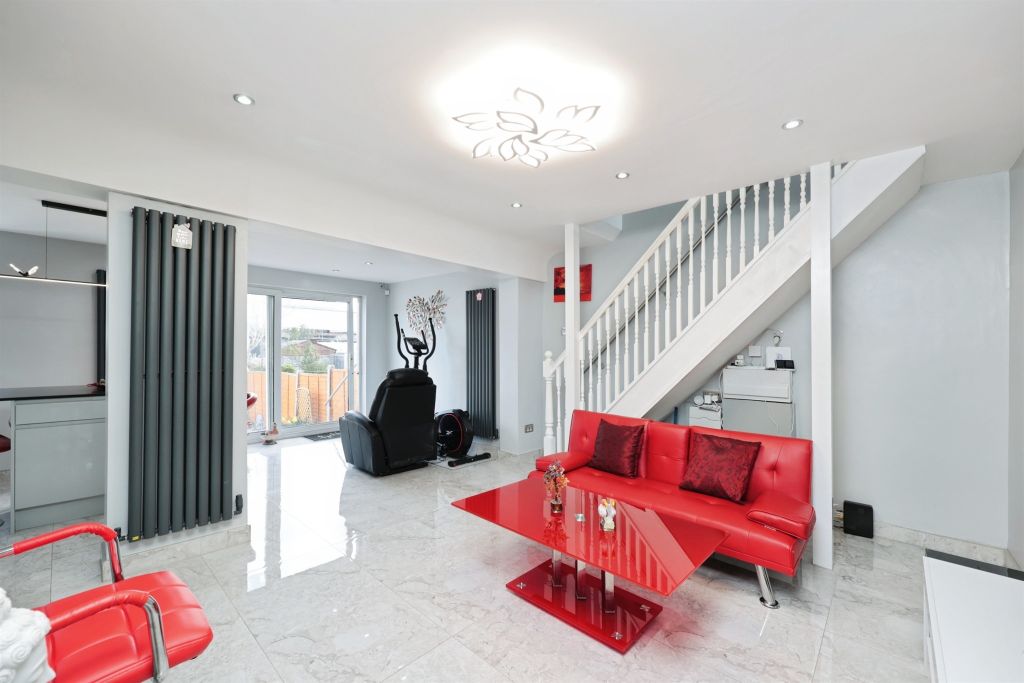 Additional image 5 of 3 bed semi-detached bungalow for saleCompton Place, Watford WD19
