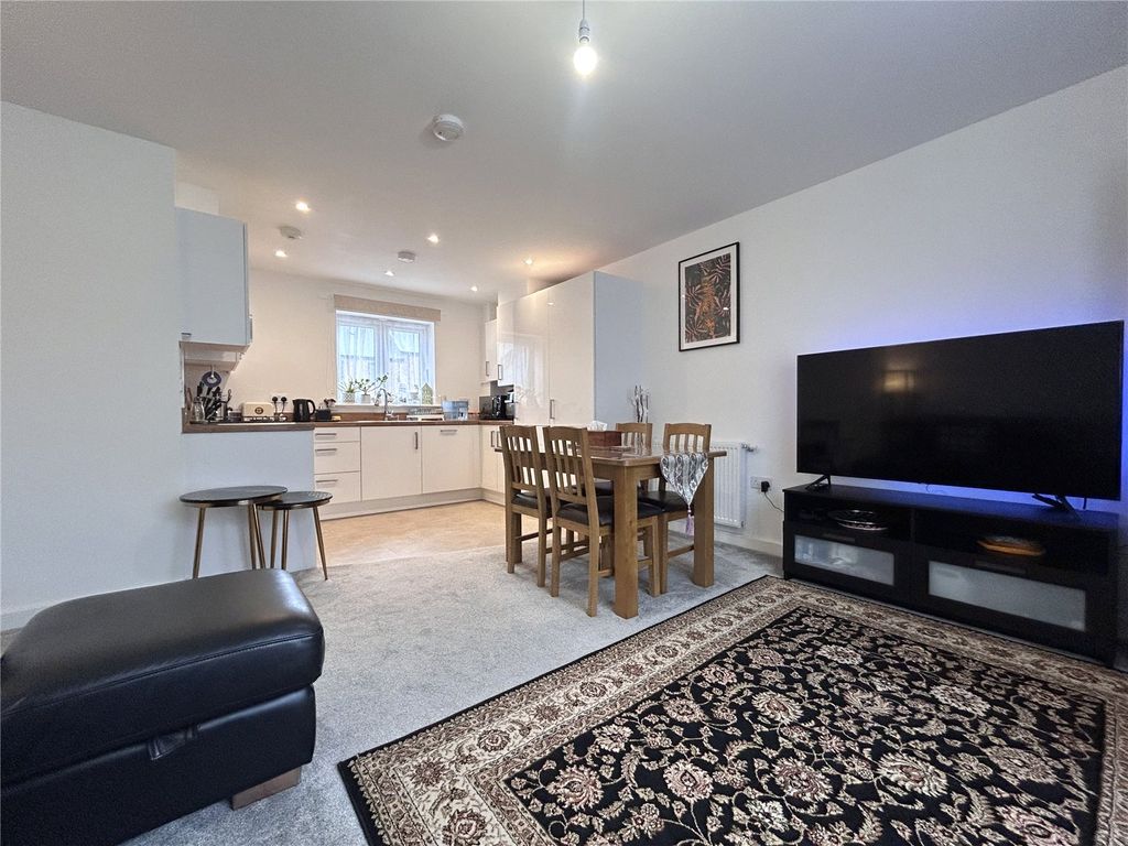 Additional image 9 of 2 bed flat for saleMcgrigor Mews, Wellesley, Aldershot, Hampshire GU11