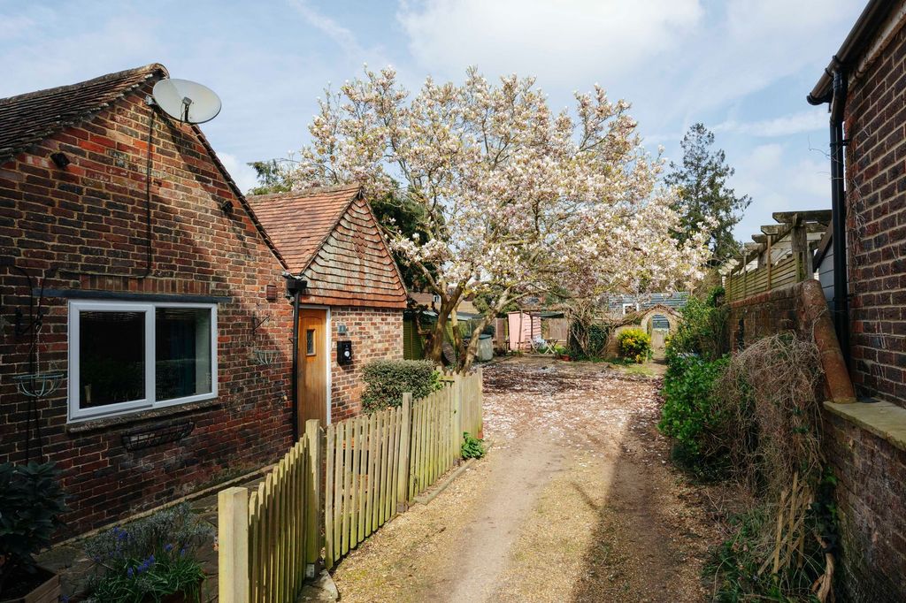Additional image 18 of 1 bed flat for saleWest Street, Billingshurst RH14