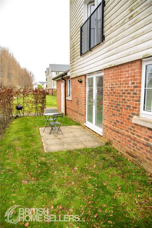 Additional image 11 of 2 bed flat for salePriors Orchard, Southbourne, Emsworth, West Sussex PO10