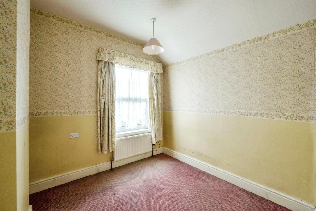Additional image 11 of 4 bed end terrace house for saleRainton Road, Doncaster DN1