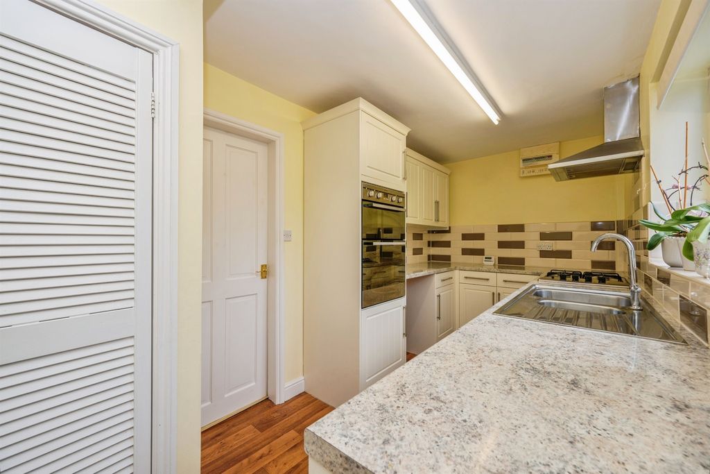 Additional image 8 of 3 bed terraced house for salePark Avenue, Ashbourne DE6
