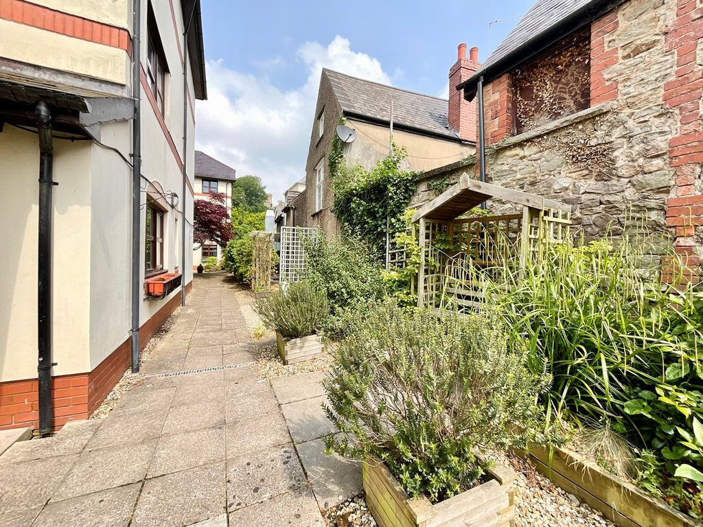Additional image 9 of 1 bed property for saleMaryport Street, Usk NP15