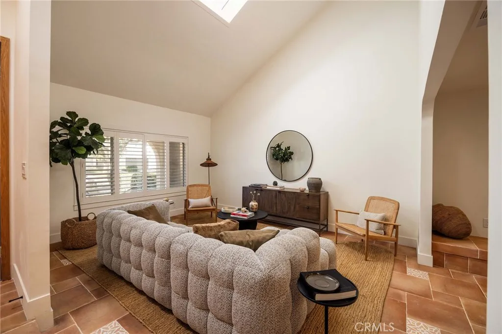 Additional image 46 of 1096 Tulare Dr, Costa Mesa, CA 92626