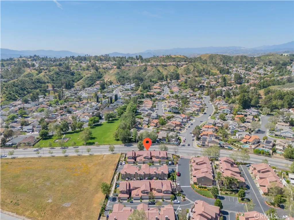 Additional image 41 of 28102 Bobwhite Cir Unit 3, Saugus, CA 91350
