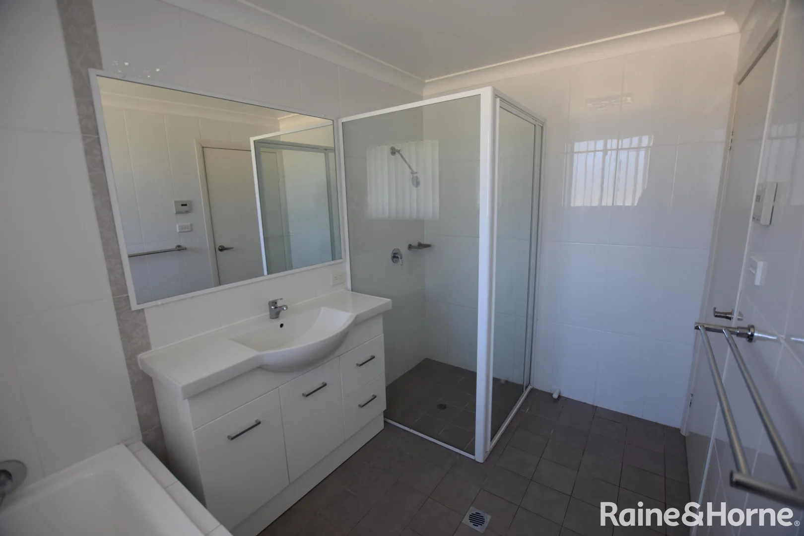Additional image 16 of 5/20 Majestic Way, Orange NSW 2800