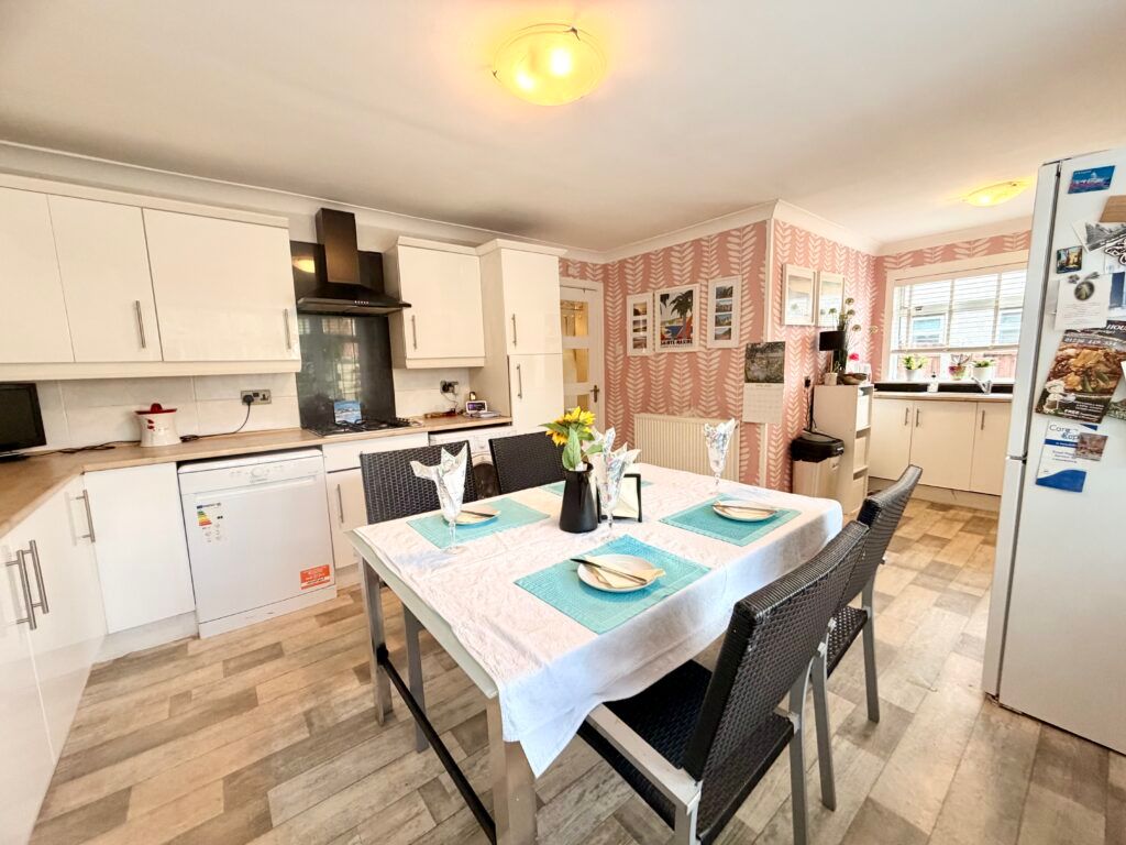 Additional image 13 of 2 bed detached bungalow for saleLanark Avenue, Cairnhill, Airdrie ML6