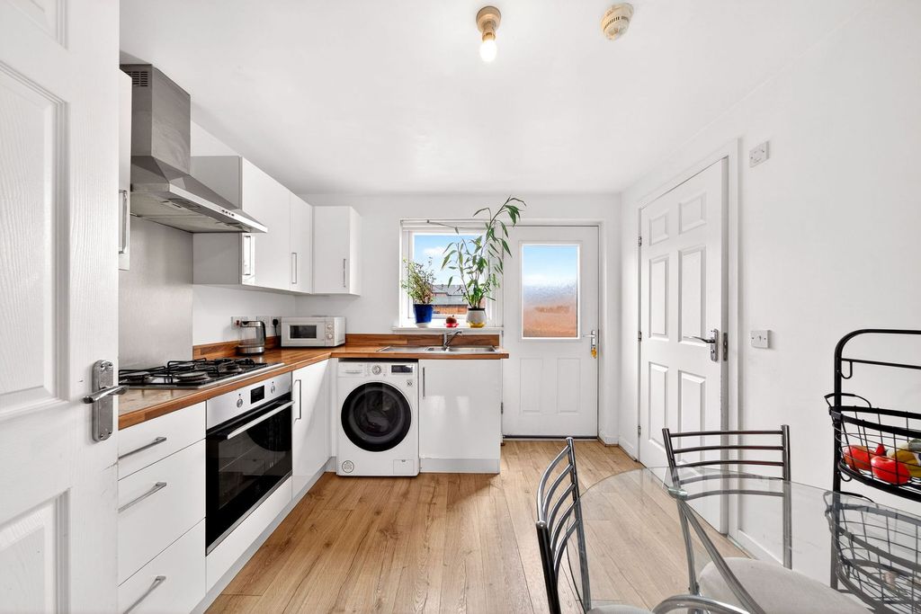 Additional image 2 of 2 bed terraced house for saleCarter Drive, Edinburgh EH17