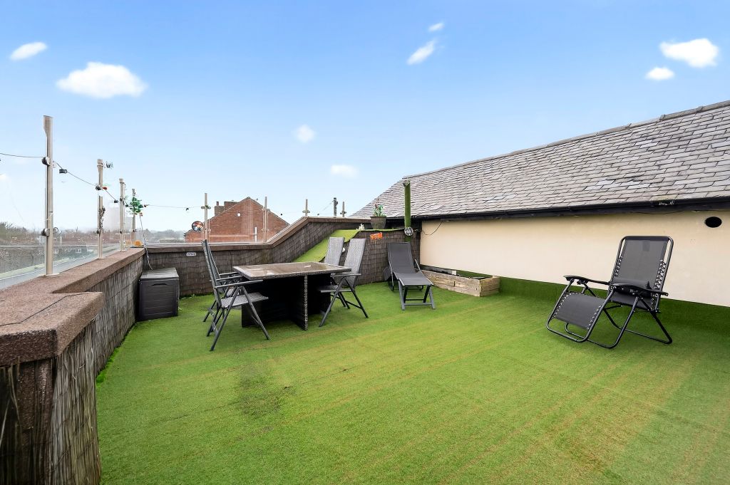 Additional image 30 of 9 bed semi-detached house for saleMain Street, Alfreton DE55