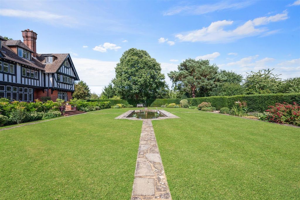 Additional image 29 of 2 bed flat for saleHolly Hill Park, Banstead SM7