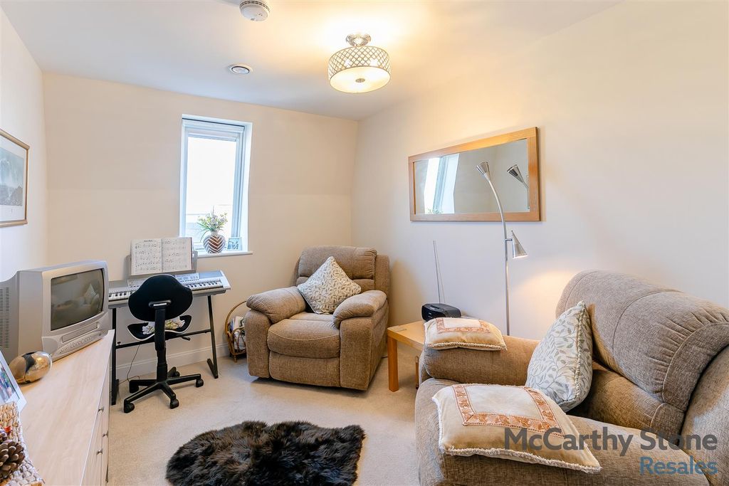 Additional image 7 of 2 bed flat for saleBeckett Grange, Barnsley S70