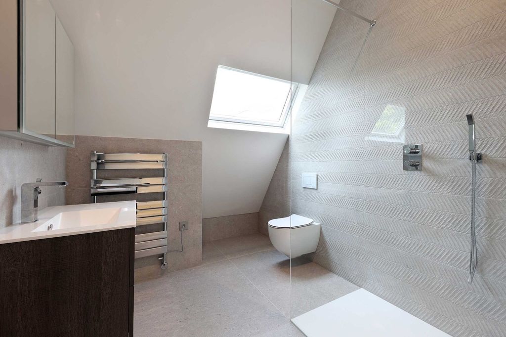 Additional image 7 of 6 bed detached house for saleStation Road, Amersham, Buckinghamshire HP7