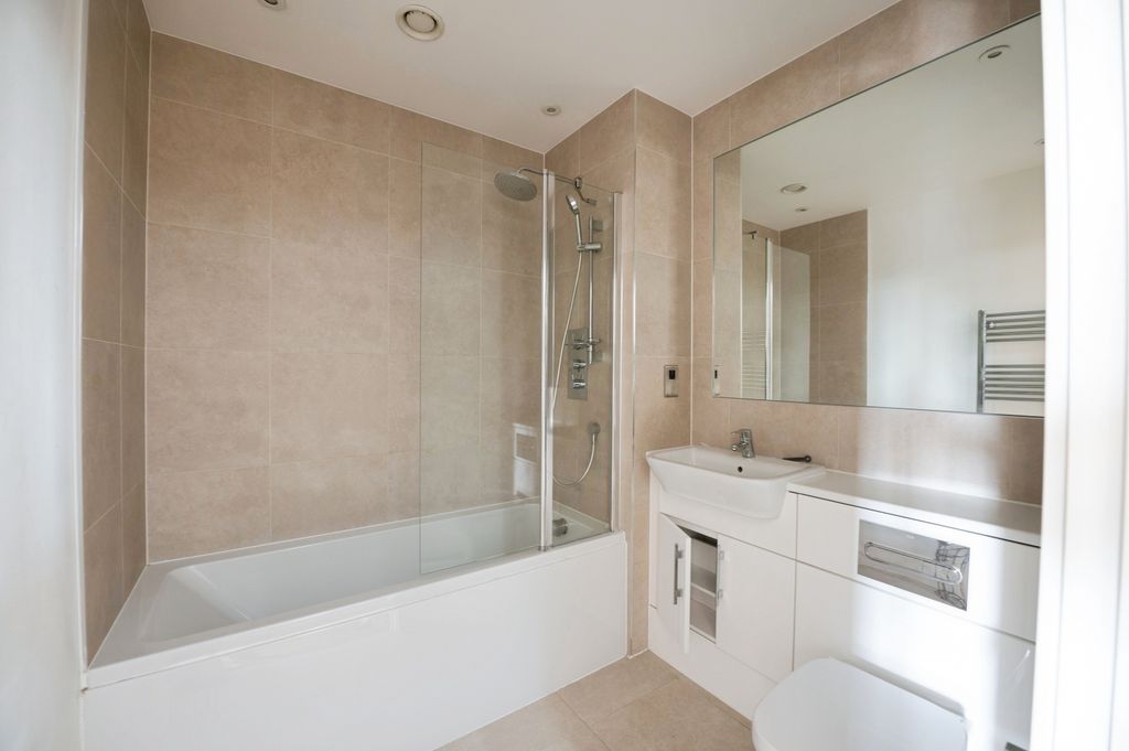 Additional image 19 of 2 bed flat for saleCambridge Road, Barking IG11