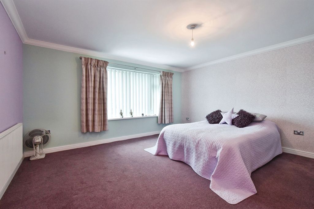 Additional image 15 of 4 bed detached house for saleGraig Place, Aberdare CF44