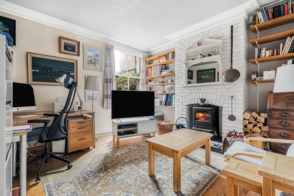 Additional image 7 of 4 bed end terrace house for saleKings Road, Berkhamsted, Hertfordshire HP4