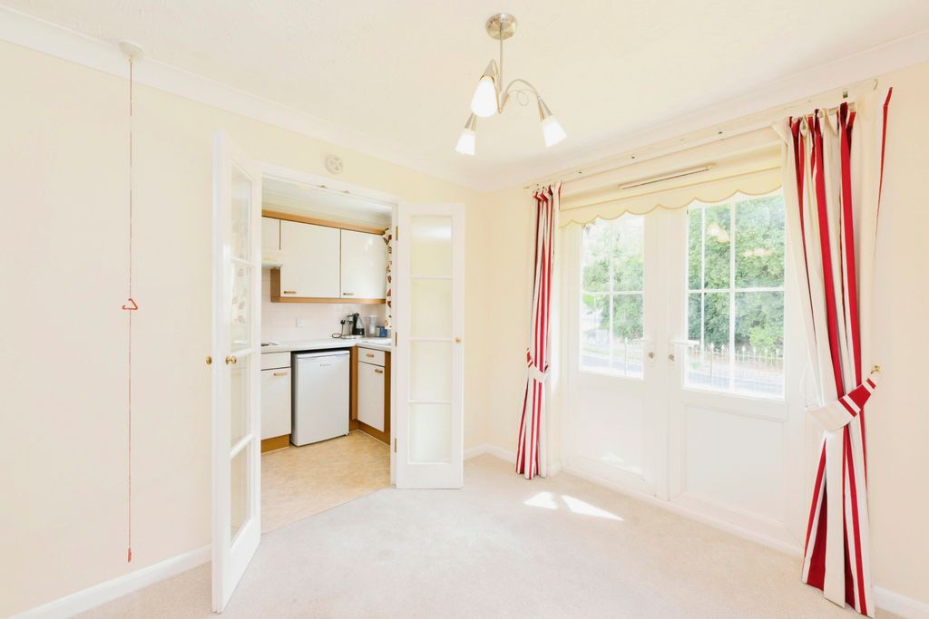 Additional image 2 of 1 bed flat for saleElliott Court, Bishops Stortford CM23