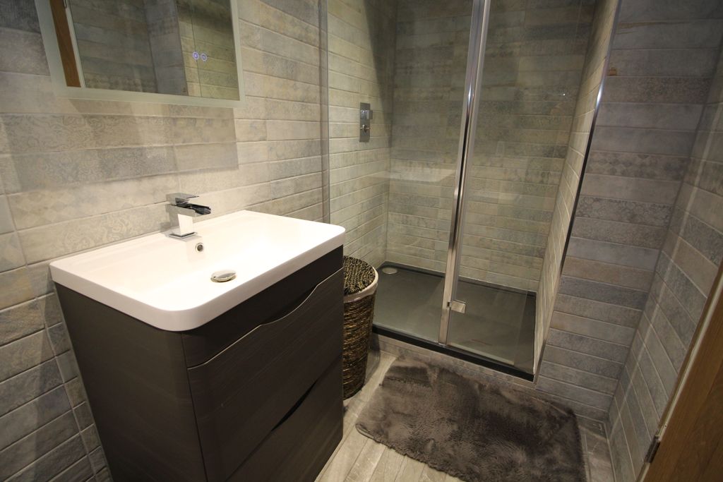 Additional image 10 of 3 bed flat for saleBarnsley Road, Wombwell, Barnsley S73