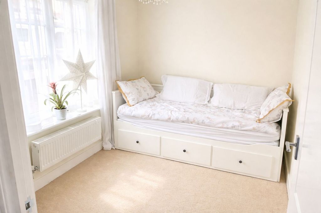 Additional image 9 of 2 bed flat for saleVineyard, Abingdon OX14
