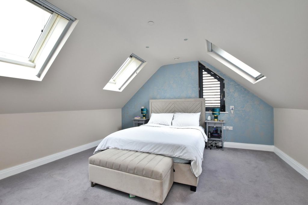 Additional image 18 of 4 bed detached house for saleAdrian Road, Abbots Langley WD5