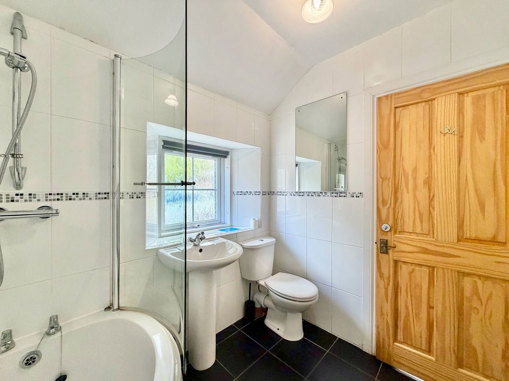 Additional image 11 of 2 bed cottage for sale4 Beaufort Farm Cottage, Kiltarlity, Beauly IV4