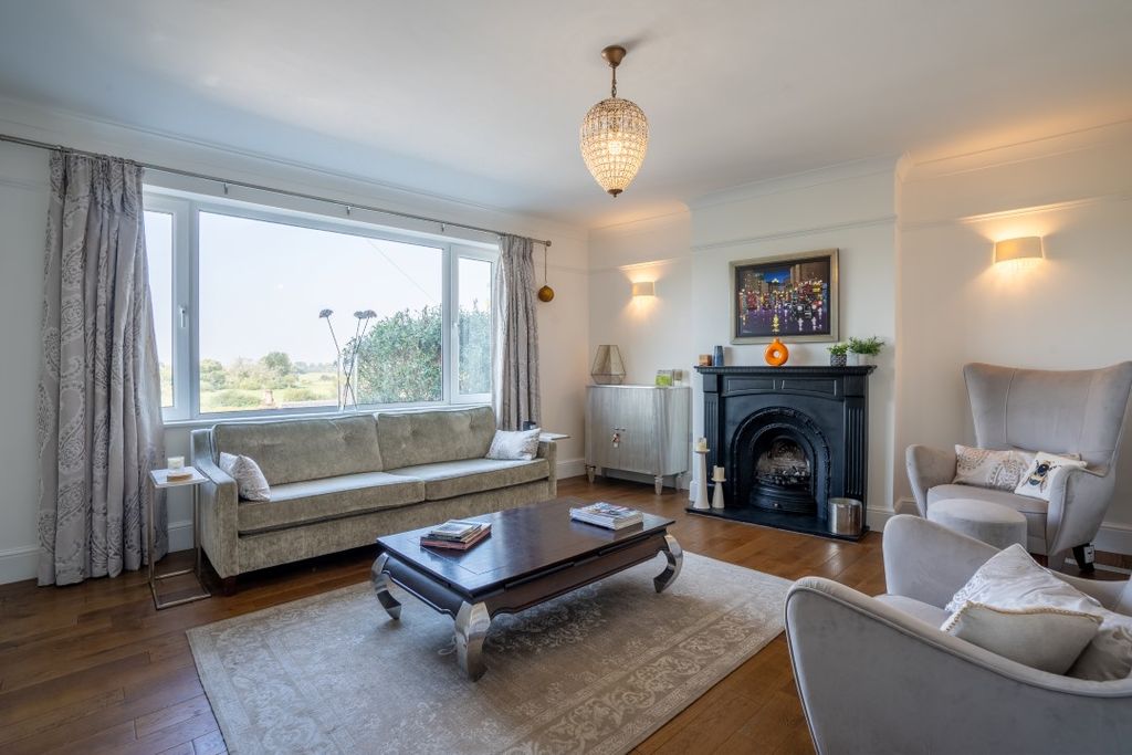 Additional image 10 of 3 bed town house for saleCliff Cottages, Puddingmoor, Beccles NR34