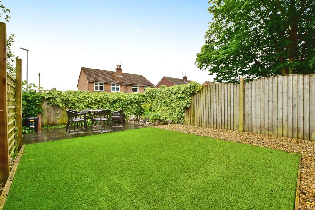 Additional image 6 of 2 bed flat for saleDavey Lane, Alderley Edge, Cheshire SK9