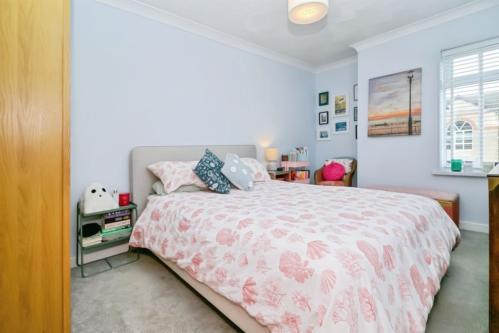 Additional image 6 of 2 bed flat for saleBarrians Way, Barry CF62