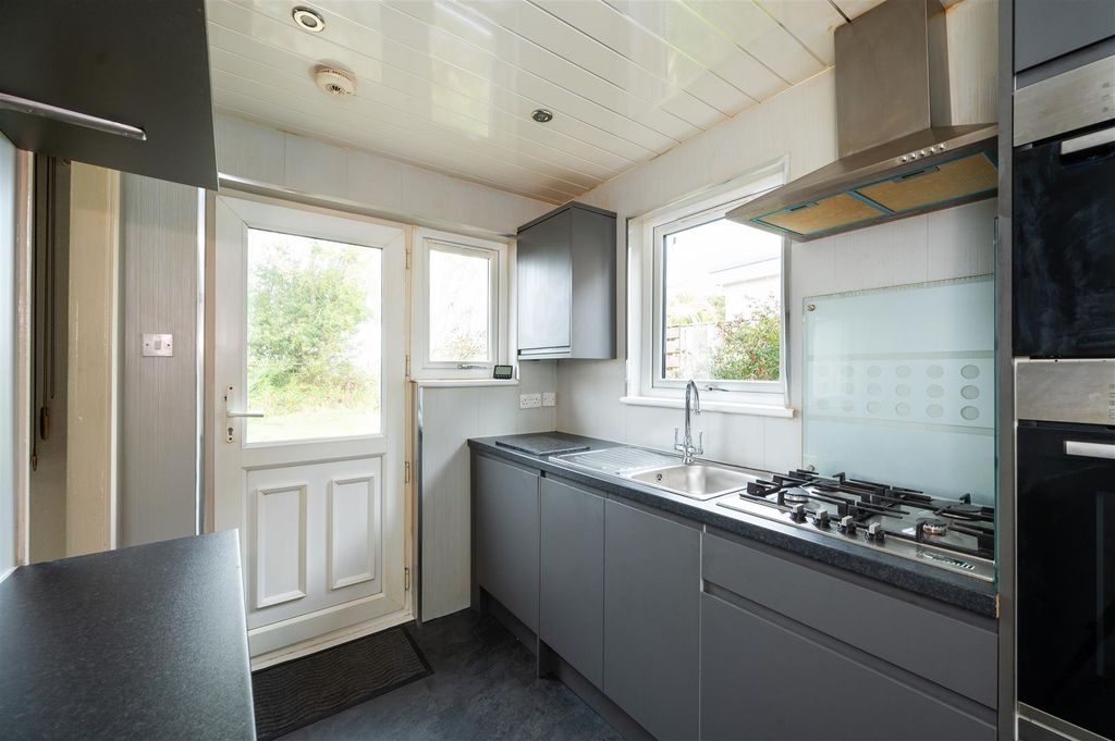Additional image 4 of 1 bed property for saleCurrievale Drive, Curriehill, Currie EH14