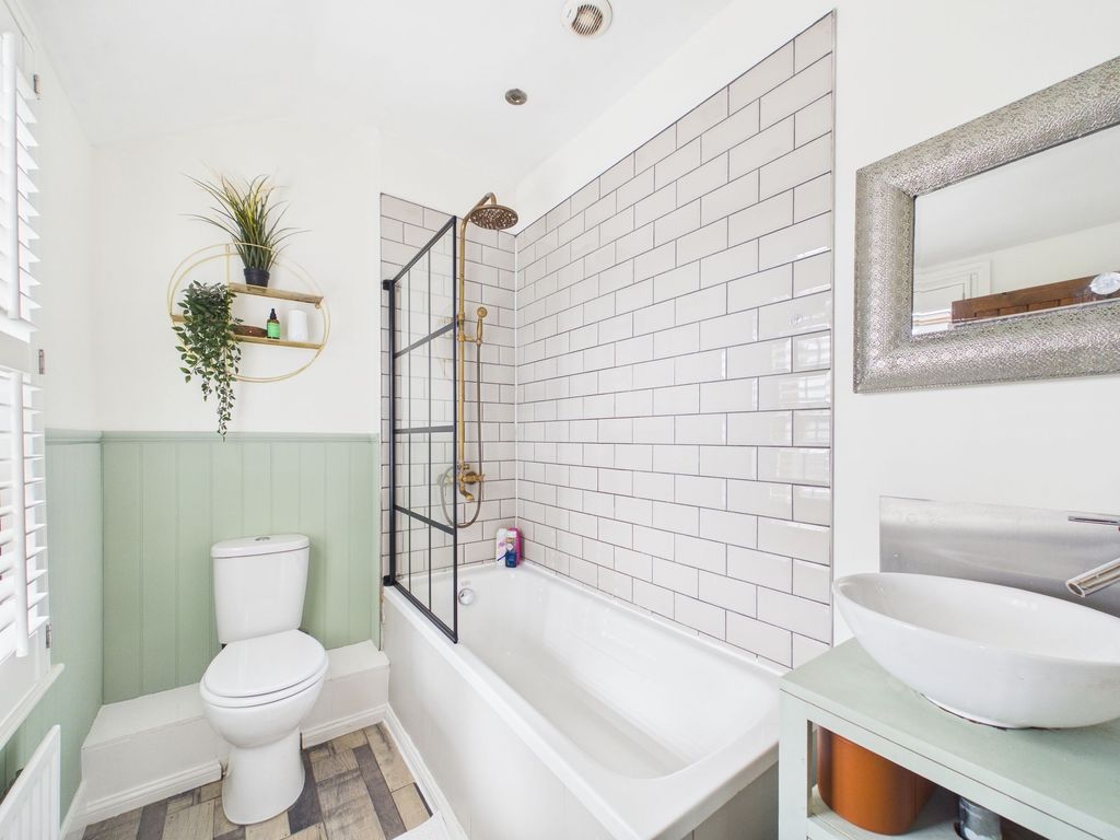 Additional image 25 of 3 bed terraced house for saleLong Row, Belper DE56