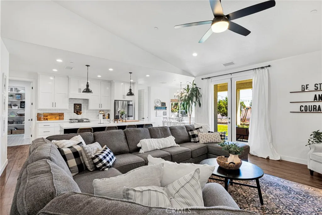 Additional image 18 of 8421 Macron St, Oak Hills, CA 92344