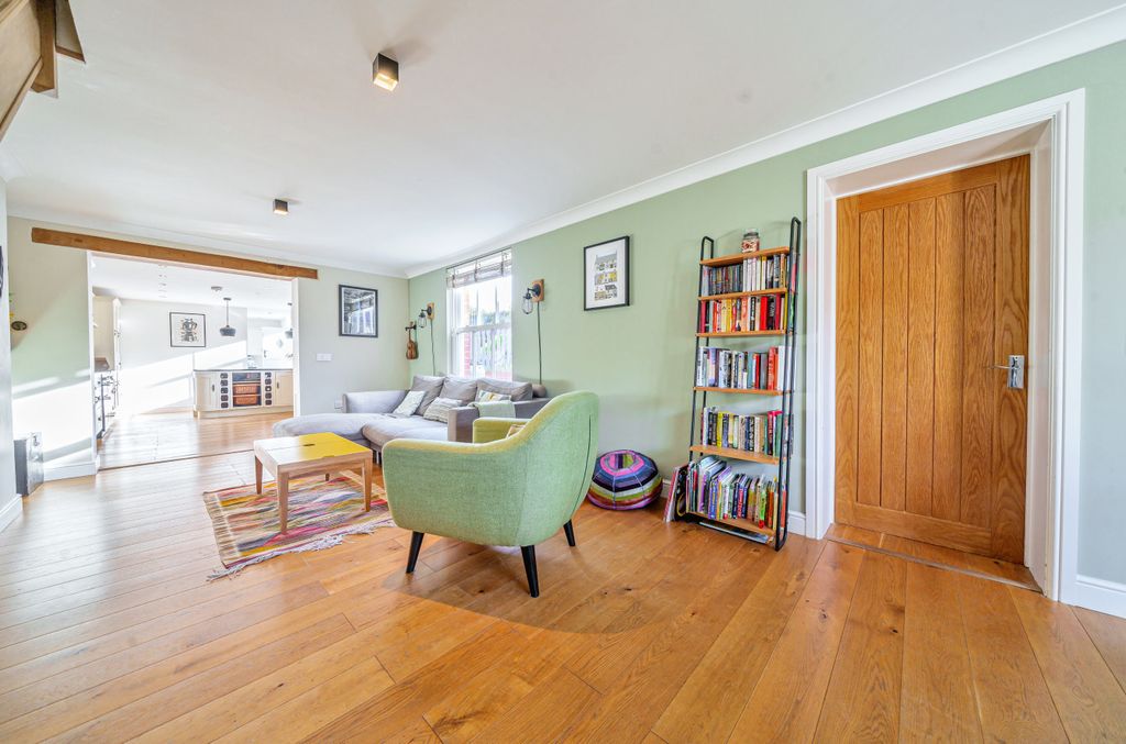 Additional image 4 of 3 bed semi-detached house for saleSpring Gardens, Alresford, Hampshire SO24
