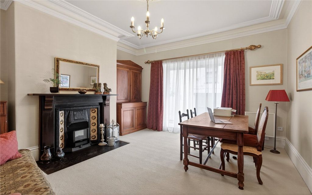 Additional image 4 of 4 bed terraced house for saleBeauclerk House, 13 South Street, Caistor, Market Rasen LN7