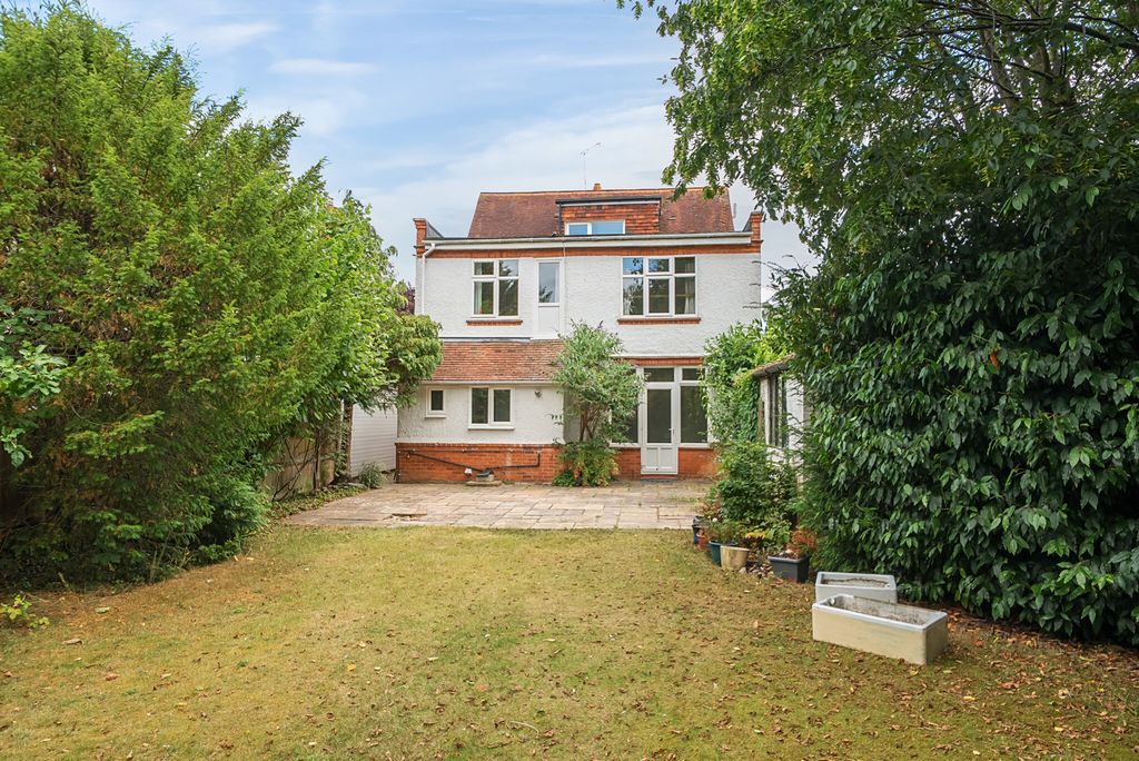 Additional image 24 of 6 bed detached house for saleNorthcourt Avenue, Reading, Berkshire RG2