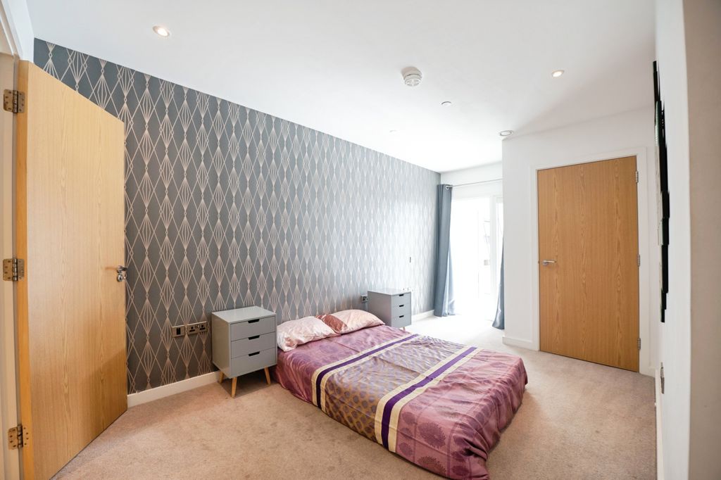 Additional image 15 of 2 bed flat for saleCambridge Road, Barking IG11