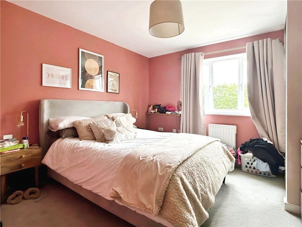 Additional image 4 of 2 bed flat for saleGlover Crescent, Arborfield Green, Reading RG2